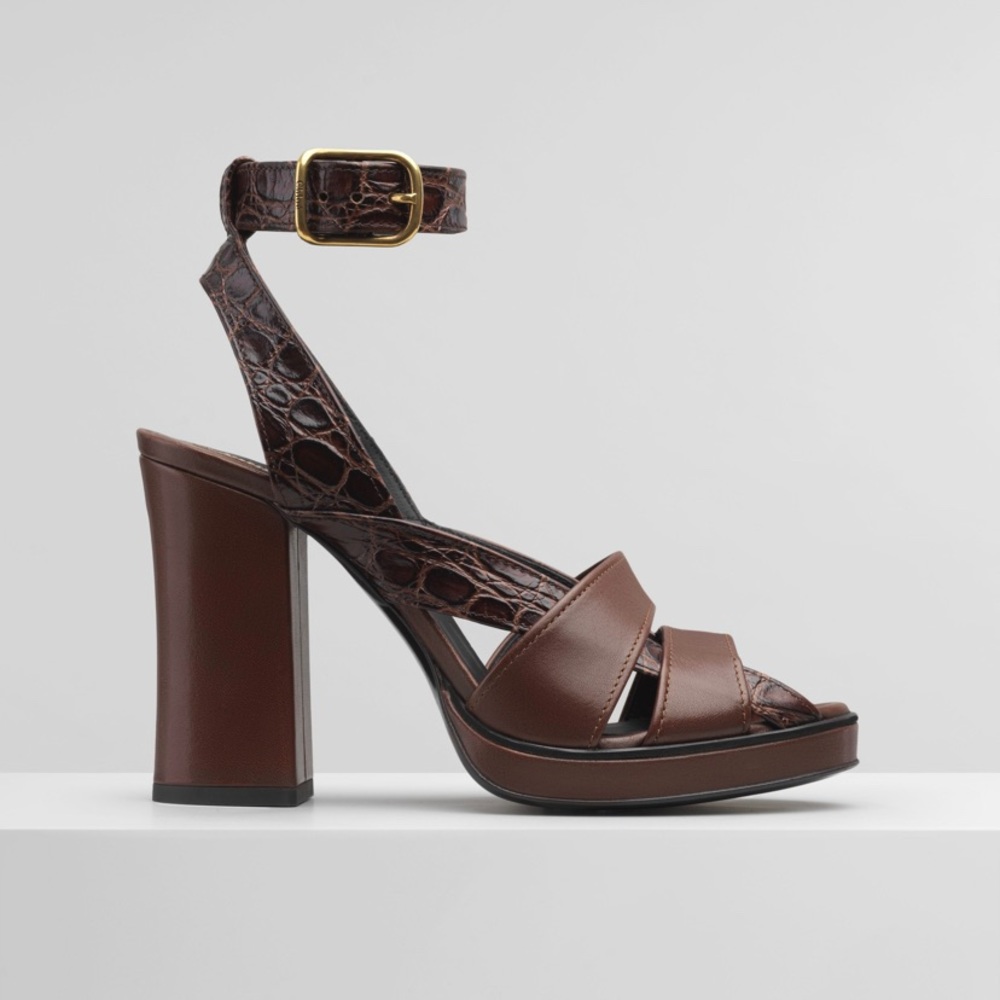 Chloé Brown 38 Daisy Block Heel Embossed Croc Sandal